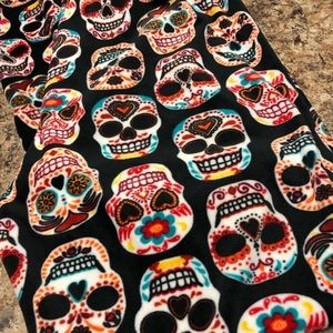 Lot of 3 Cute junior leggings XXL